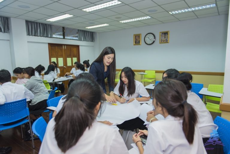 โครงการอบรมเชิงปฏิบัติการ “การสร้างผู้ประกอบการยุคดิจิทัล (Young Digital Entrepreneurs)